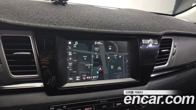 Kia Niro 2017 — photo 14