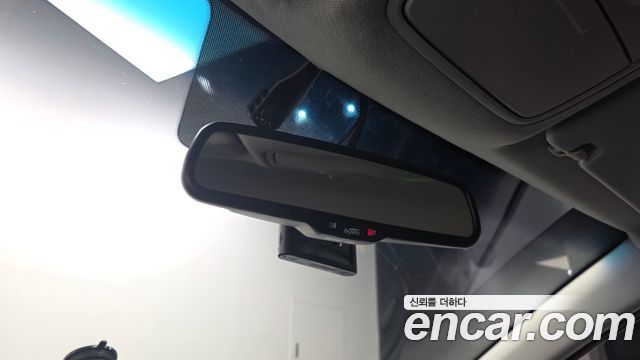 Kia Niro 2017 — photo 19