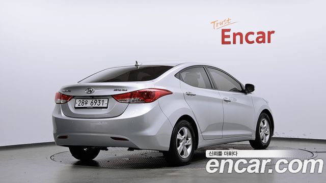 Hyundai AVANTE 2012 — photo 2