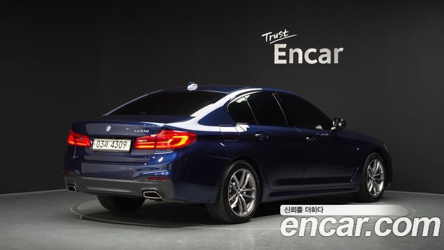 BMW 5-Series 2017 — photo 2