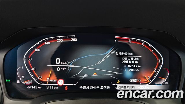 BMW 3-Series 2019 — photo 11