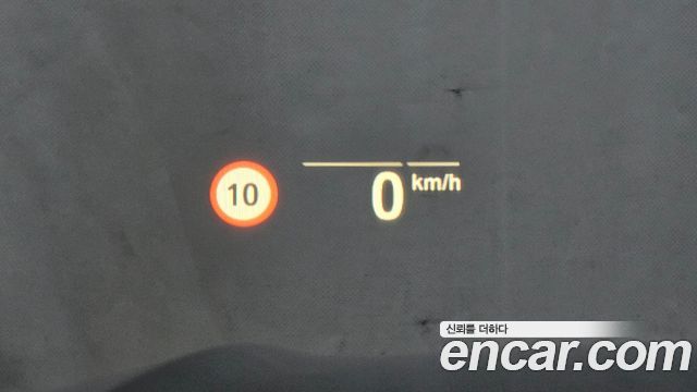 BMW 3-Series 2019 — photo 23
