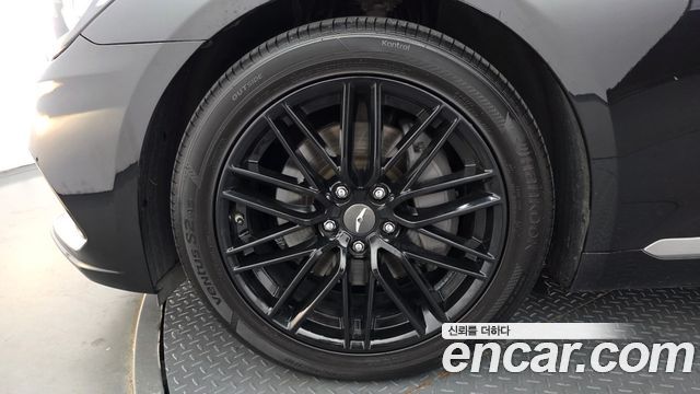 Genesis G80 2018 — photo 5