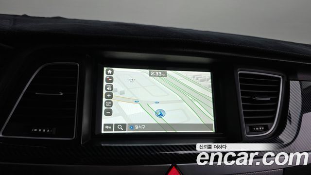 Genesis G80 2018 — photo 15