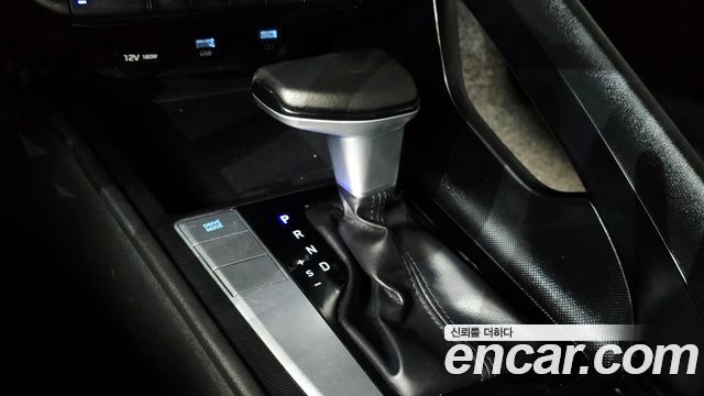 Hyundai AVANTE 2021 — photo 12