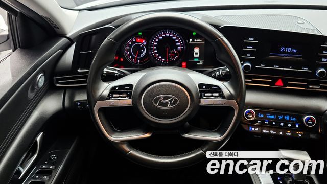 Hyundai AVANTE 2021 — photo 21