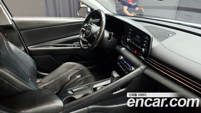 Hyundai AVANTE 2021 — photo 23
