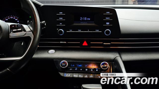 Hyundai AVANTE 2021 — photo 27