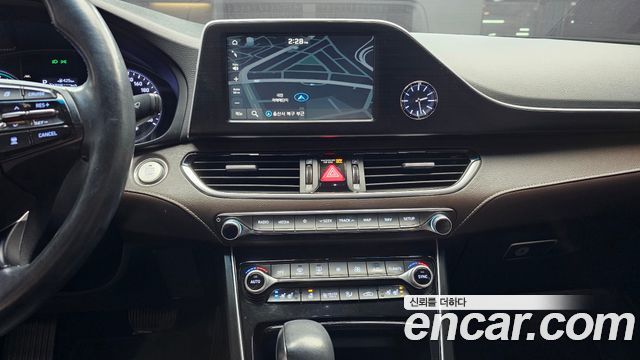 Hyundai Grandeur 2019 — photo 14