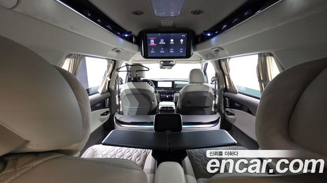 Kia Canival 2023 — photo 19