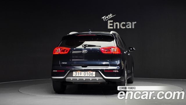 Kia Niro 2017 — photo 4