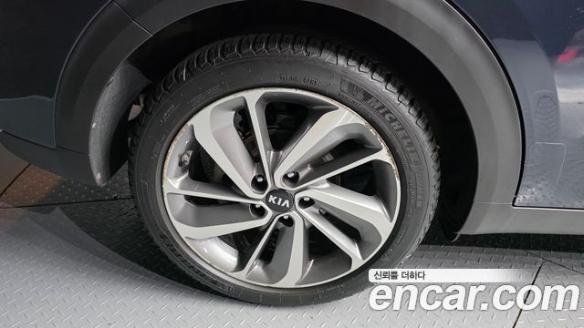 Kia Niro 2017 — photo 5