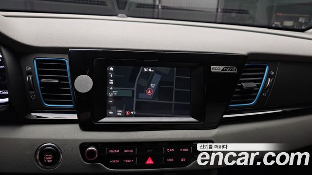 Kia Niro 2017 — photo 20