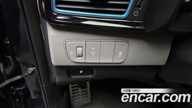 Kia Niro 2017 — photo 29