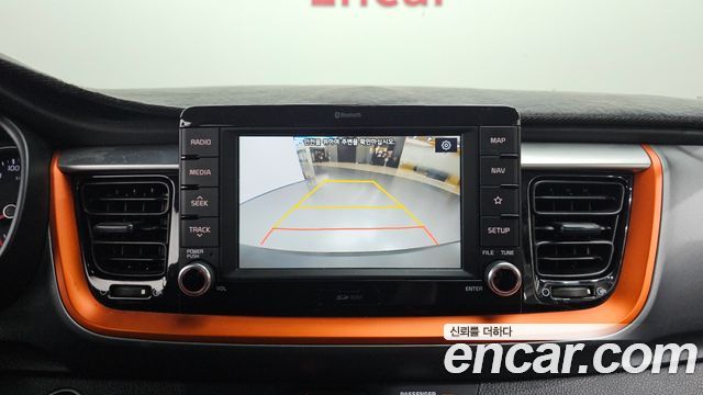 Kia Stonic 2019 — photo 13