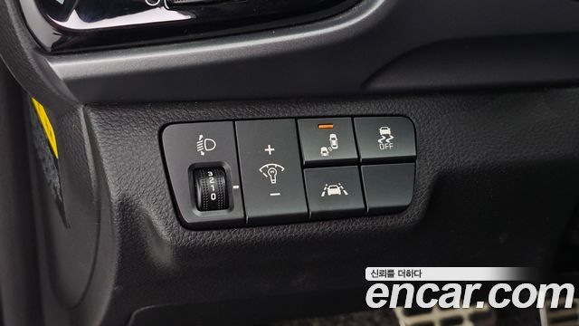 Kia Stonic 2019 — photo 16