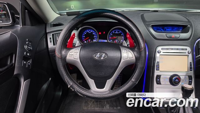 Hyundai Genesis 2010 — photo 12
