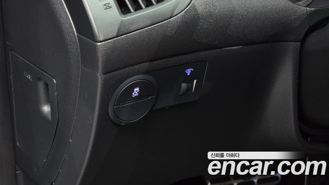 Hyundai Genesis 2010 — photo 15