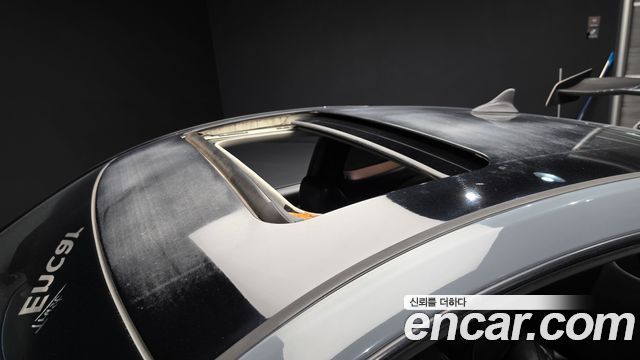 Hyundai Genesis 2010 — photo 16