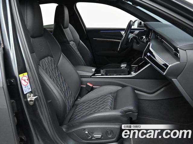 Audi S6 2022 — photo 10
