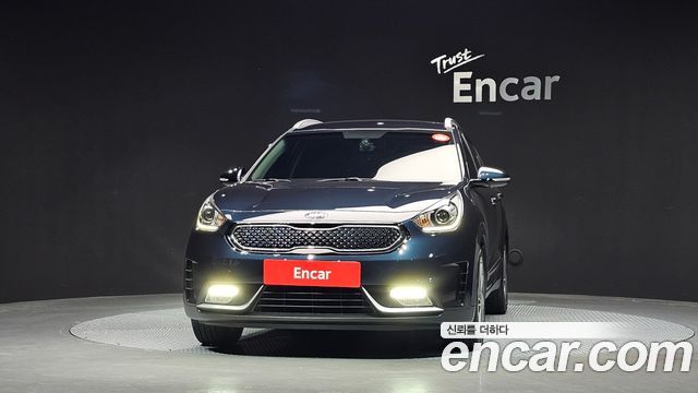 Kia Niro 2017 — photo 3