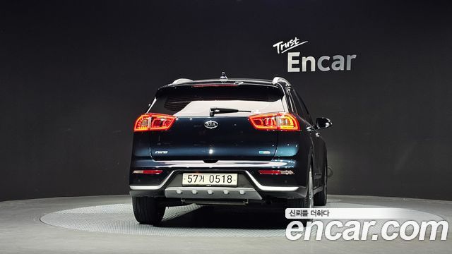 Kia Niro 2017 — photo 4