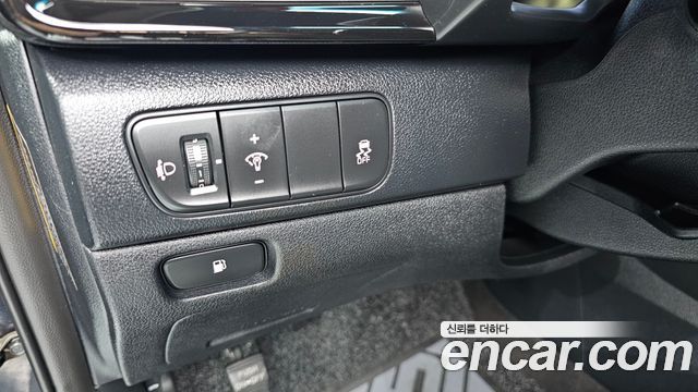 Kia Niro 2017 — photo 18
