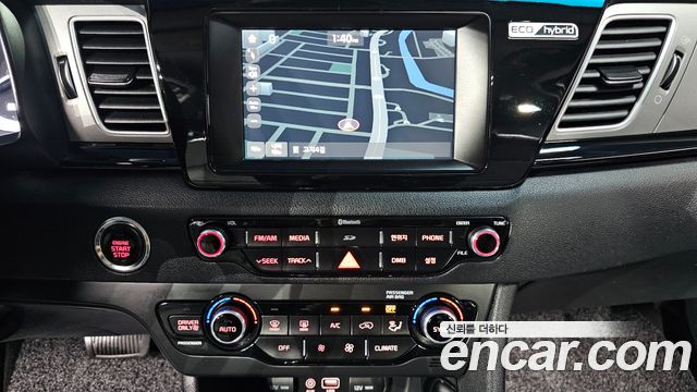 Kia Niro 2017 — photo 23