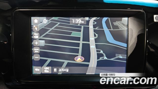 Kia Niro 2017 — photo 24