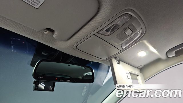 Kia Niro 2017 — photo 26