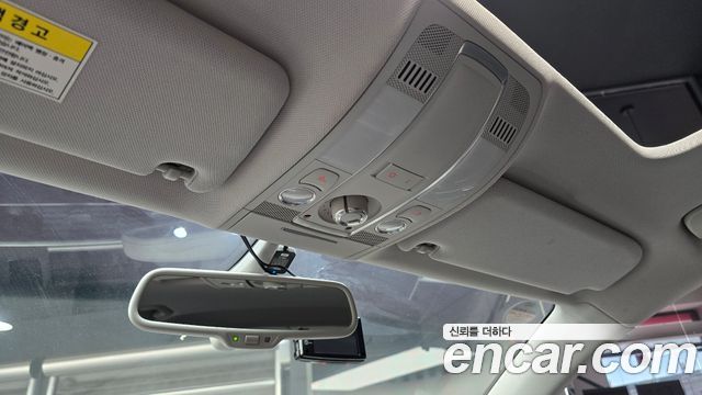 Audi A6 2010 — photo 19