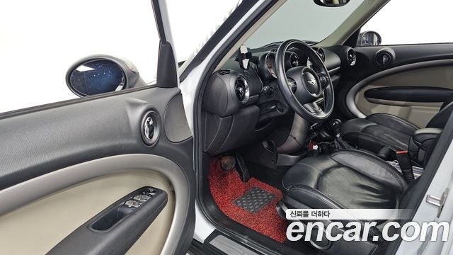 Mini Countryman 2016 — photo 10