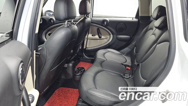 Mini Countryman 2016 — photo 11