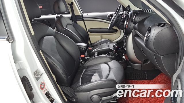 Mini Countryman 2016 — photo 12