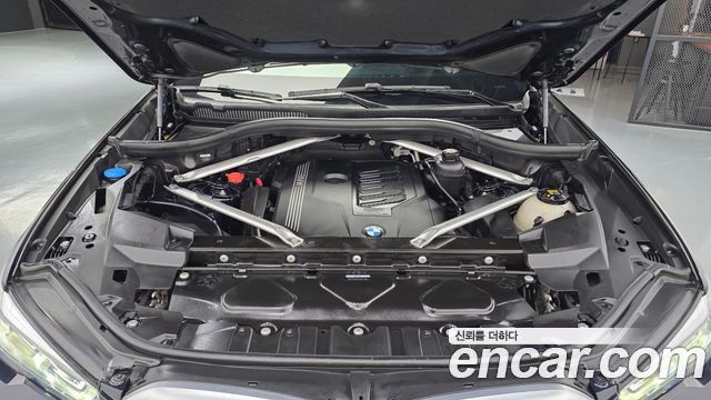BMW X6 2021 — photo 6