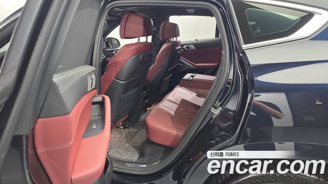 BMW X6 2021 — photo 11