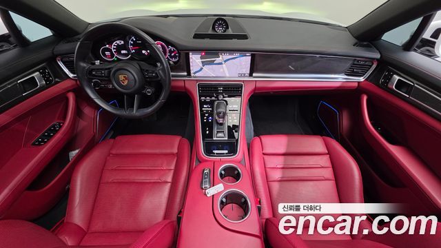 Porsche Panamera 2021 — photo 10