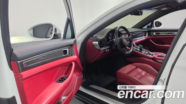 Porsche Panamera 2021 — photo 13