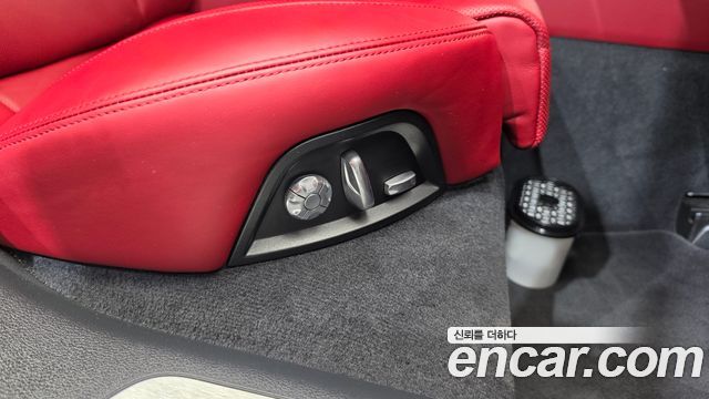 Porsche Panamera 2021 — photo 37