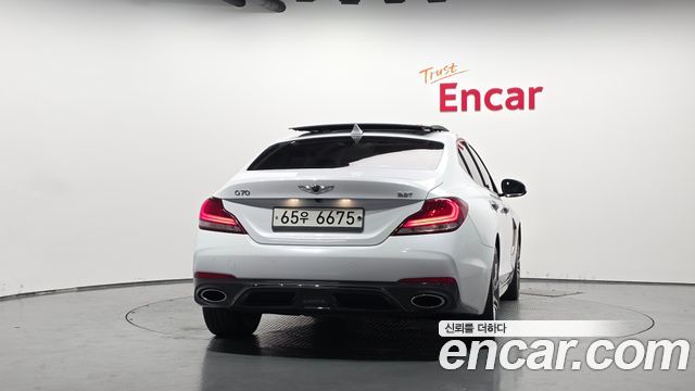 Genesis G70 2018 — photo 4