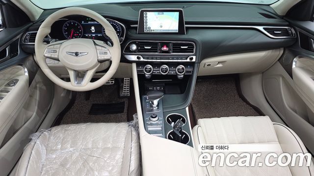Genesis G70 2018 — photo 10
