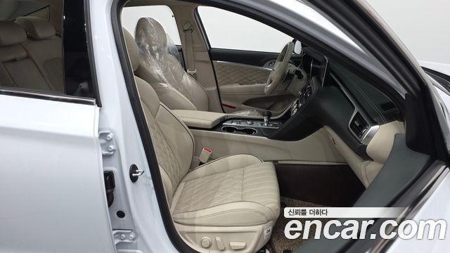 Genesis G70 2018 — photo 17