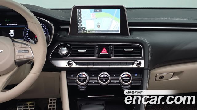 Genesis G70 2018 — photo 19