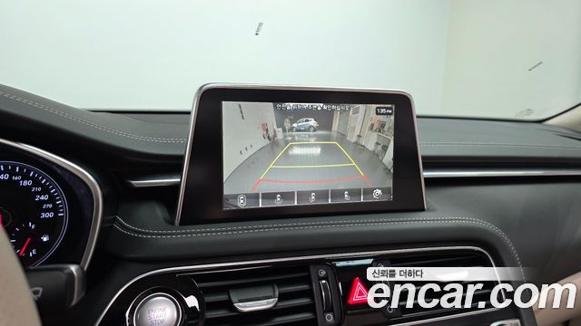 Genesis G70 2018 — photo 20