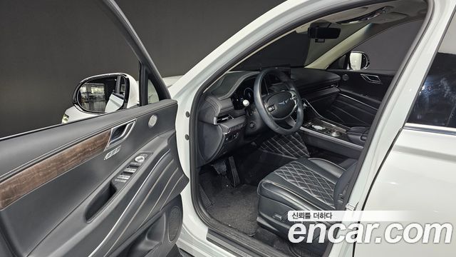 Genesis GV80 2022 — photo 13