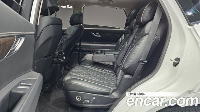 Genesis GV80 2022 — photo 17