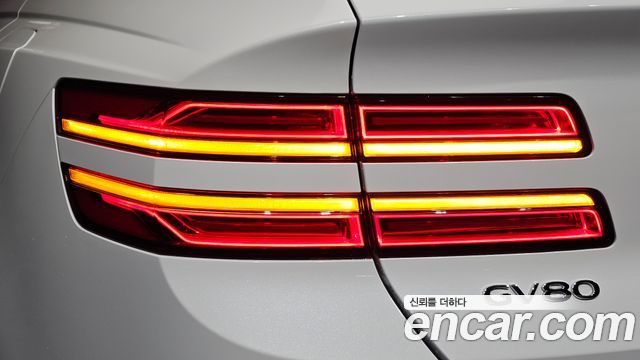 Genesis GV80 2022 — photo 9