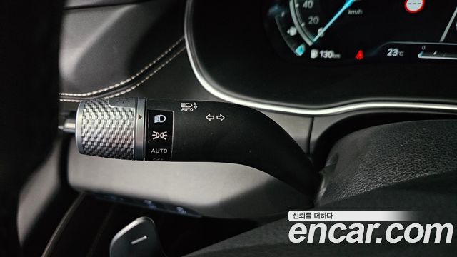 Genesis GV80 2022 — photo 28