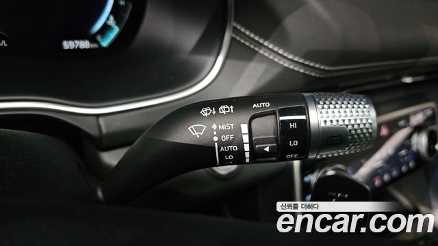 Genesis GV80 2022 — photo 32
