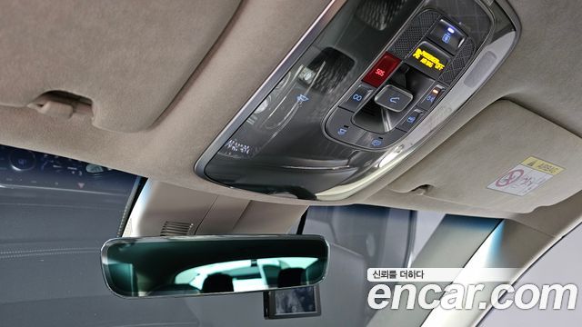 Genesis GV80 2022 — photo 33